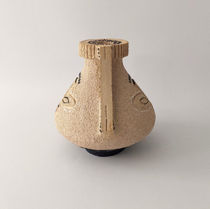 Aryballos Vase Medium - II