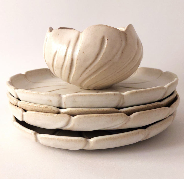 Ceramic Flower Bowl - medium