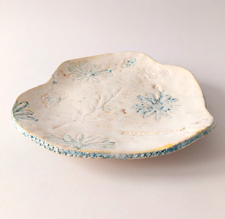 Ceramic platters in various sizes