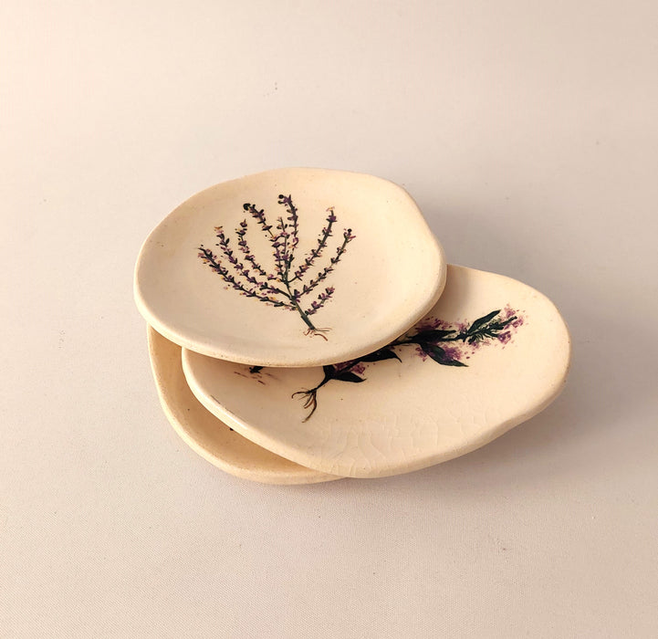 Small decorative ceramic dishes