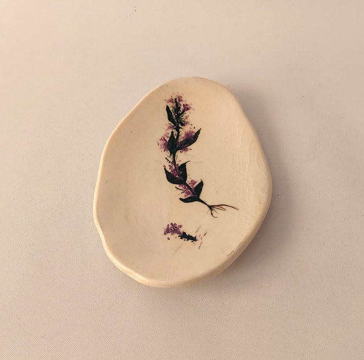 Small decorative ceramic dishes