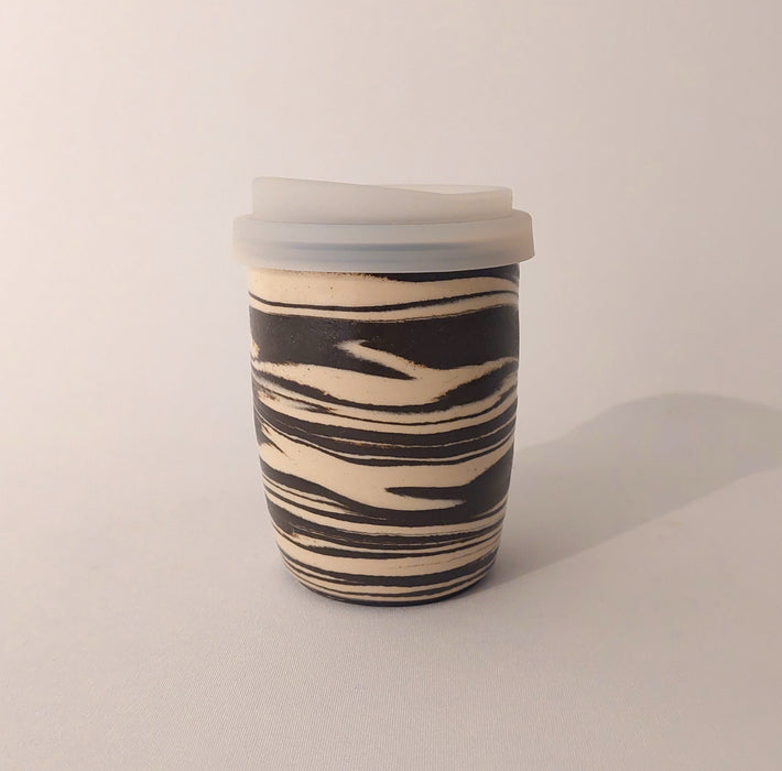 Travel Cups in black and white