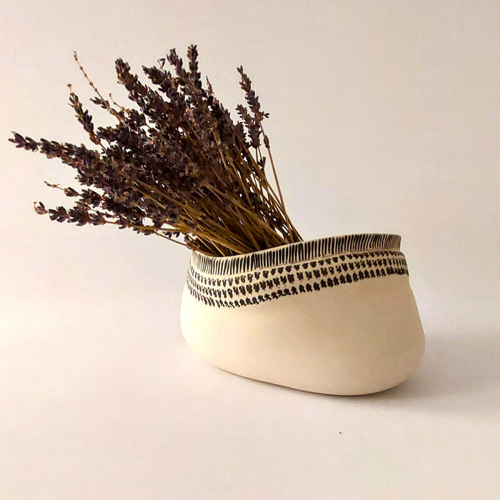 Ceramic "Basket" in White