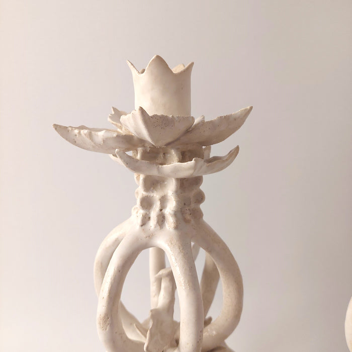 Sculptural candle holder with bird - Large