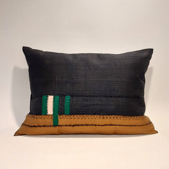 Silk cushion in black