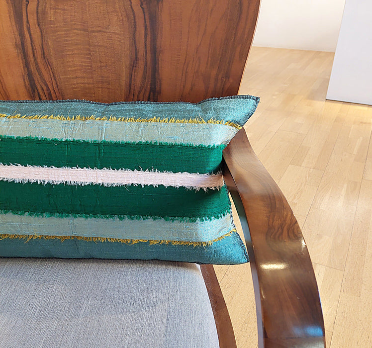 Silk cuhion with stripes