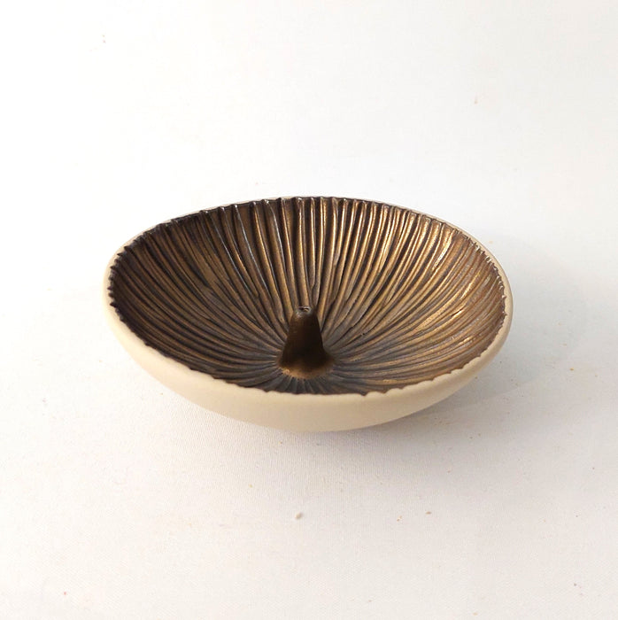Ceramic incense holders in bronze shades