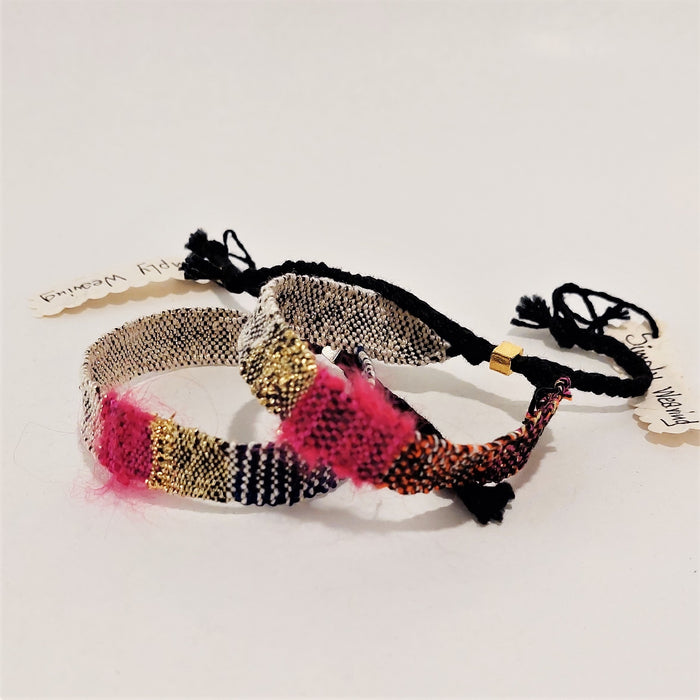 Bracelets with fuchsia detail